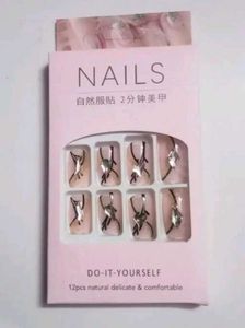 DIY Press On Nails