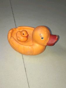 Duck And Duckling Squishy Toy For Kids