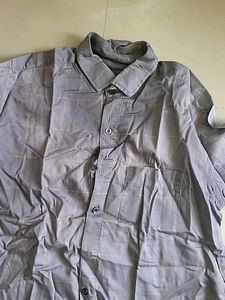 Men's Grey Button-Up Shirt