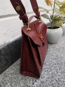 HIDESIGN LUXURY LEATHER BAG WITH DETACHABLE STRAP
