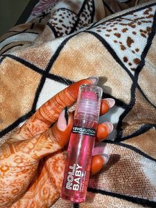 Revolution Roll Baby Lip Oil