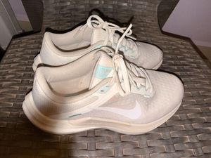 Nike Women Air Winflow 10 Running Shoes