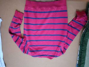 Selling Cloak &amp; Decker Sweatshirt In ₹100