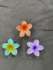 Set of 3 Flower Hair Claws