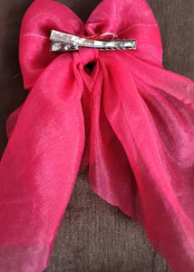 Sparkling Pink Bow Hair Clip