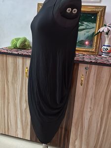 Chic Black Sleeveless Dress