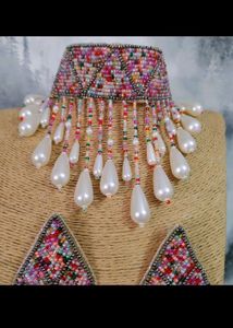 Light Weight Trendy Necklace
