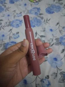 Plum &amp; Dot &amp; Key Skincare Set and foundation