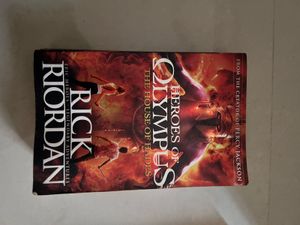 Rick Riordan Heroes of Olympus Book Set