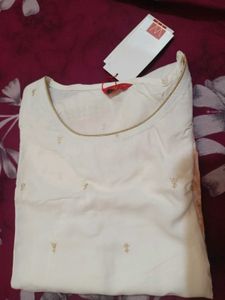 Elegant Cream Kurta with Gold Embroidery