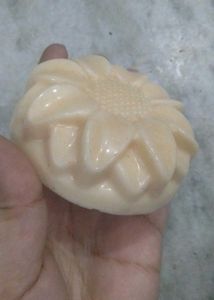 Noor foamora Rice and Masoor dal 3 soaps combo