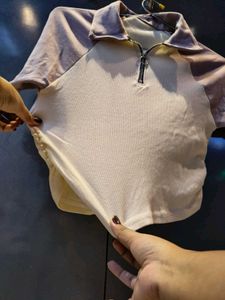 comfortable and chic Block Quarter Zip Crop Top
