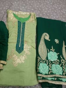 Elegant Green Palazzo Kameez Suit With Dupatta