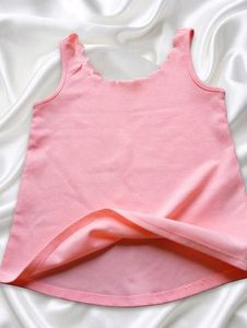 🩷 Pink Scallop Neck Tank Top 🩷