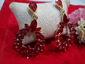 Exquisite Red Crystal Drop Earrings