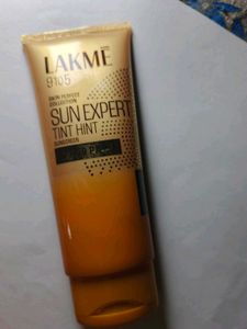 Lakme Sun Expert Tint Hint Sunscreen