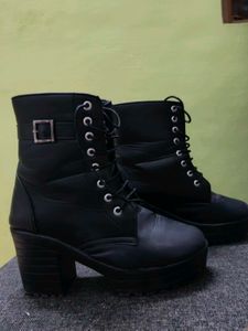 Chunky Platform Lace-Up Boots