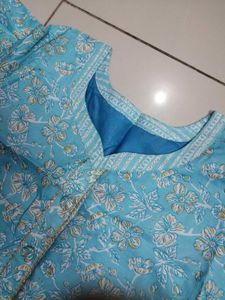 Blue Floral Print Kurta Set