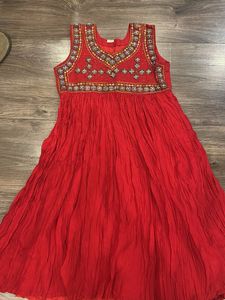 Vibrant Red Embroidered Ethnic kurti