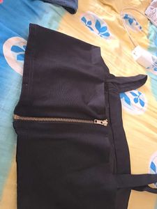 Black Sleeveless Corset Crop Top
