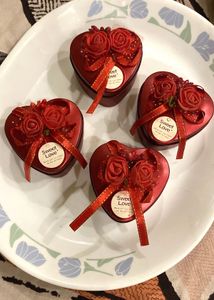 New Heart Shaped Favor Boxes (Set of 4)