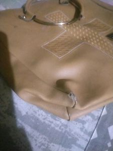 Hand Cum Slingbag