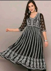 Embroidered Anarkali Kurta