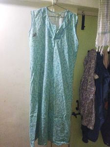 Comfortable Floral Print Nightgown (3)