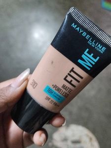 Maybelline Fit Me Foundation