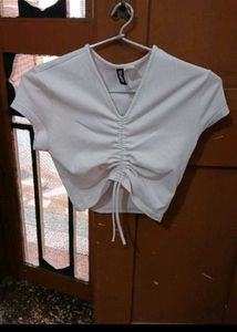 Chic White Ruched V-Neck Crop Top