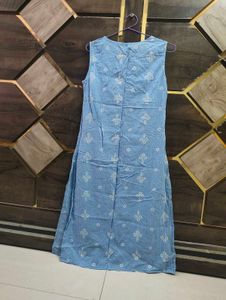 Blue Checked Sleeveless Kurta