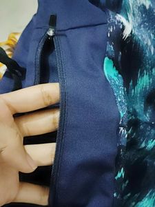 T-shirt and regular fit track pant