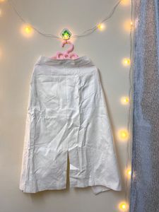 Chic White Wrap Skirt