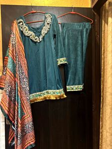 Elegant Velvet Kurta Set