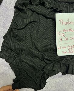 Stylish Black Ribbed Bikini 32-34