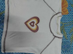 Cute Heart Graphic T-Shirt