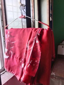 Vibrant Red , pink combo Saree with Unique Print