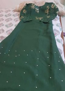 Emerald Green Embroidered Kurta Set