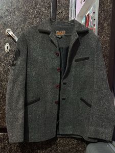 Stylish Men's Grey Striped Blazer