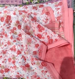 ✨Floral print Saree✨
