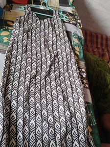 Chic Chevron Print Sleeveless Dress