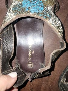 Embellished Flat Sandals