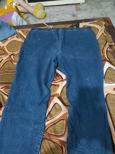 Women's Relaxed Fit Blue Denim Jeans