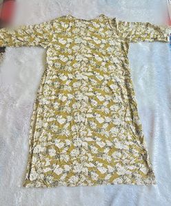 Avaasa Yellow Floral Print Kurta