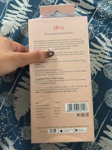 Tira Rose Quartz Facial Roller