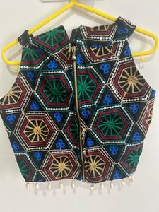 Embroidered Geometric Halter Neck Padded Blouse