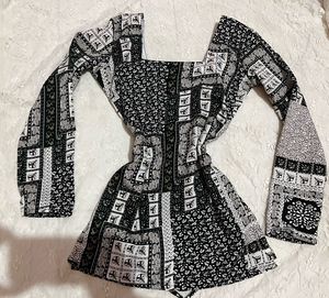 Abstract Corset long sleeve short Kurti