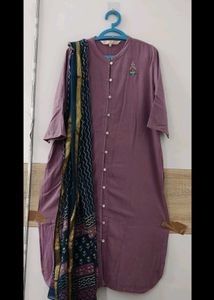 House Of Pataudi Embroidered Kurta and Dupatta