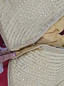 Embellished Crop Top Margin  Attached Sillves
