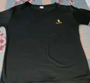 Black Tucano T-Shirt